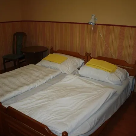 אכסניה Flandria