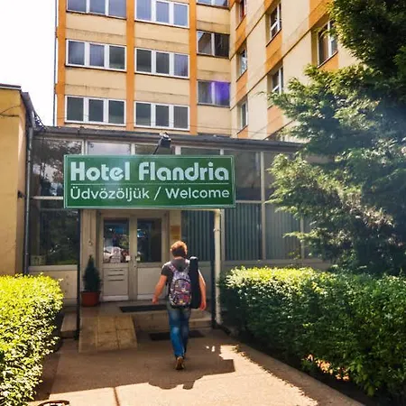 Flandria 旅馆 *